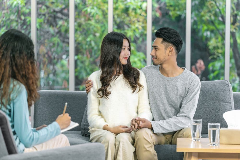 Couples seeking couples counselling in Singapore.