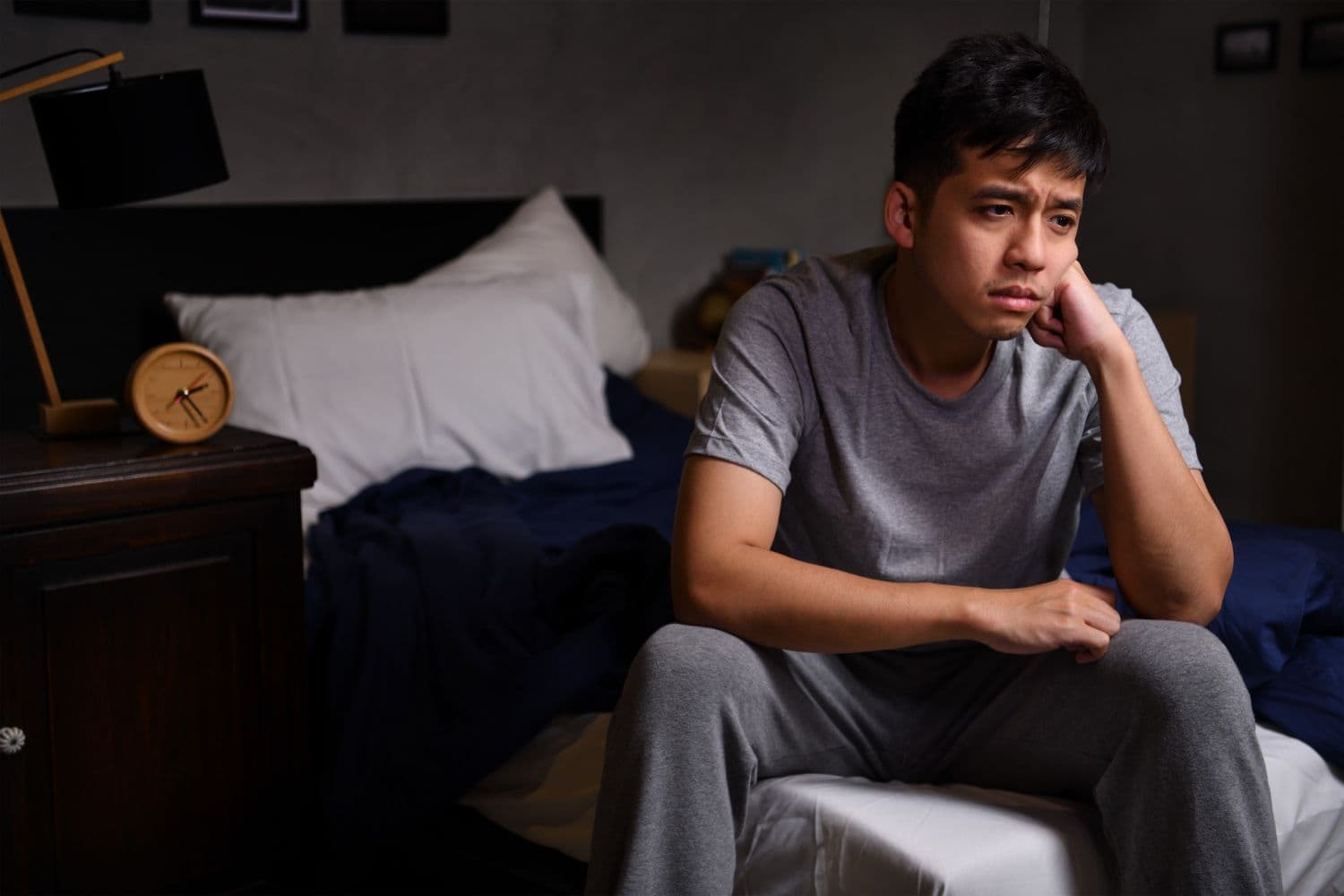 Signs of Resentment in a Relationship: 9 Warning Signs and How to Fix Them